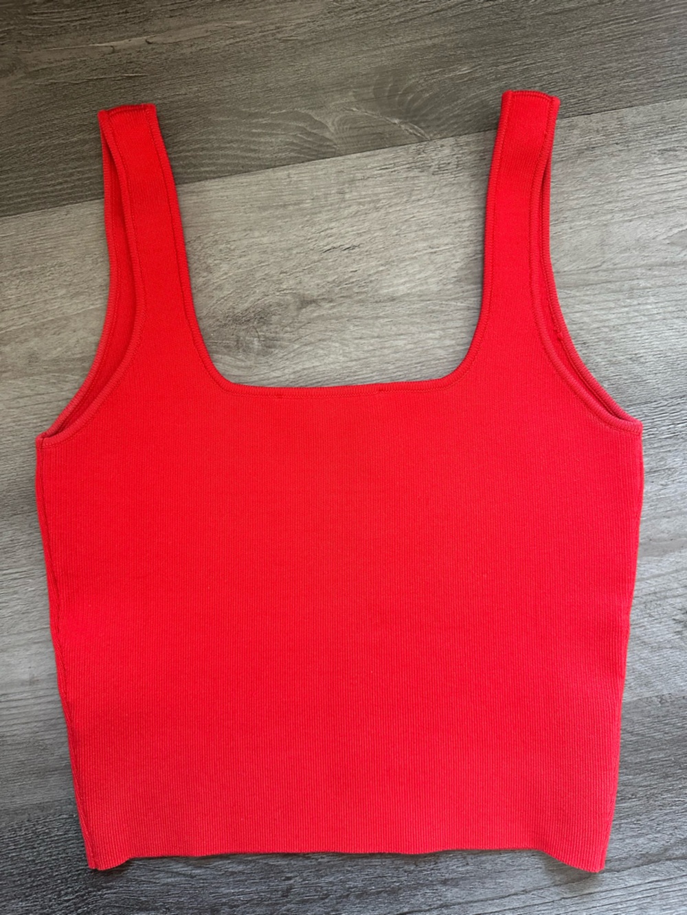 🌻 Zara Red Ribbed Crop Tank 🌻 - Picture 3 of 5
